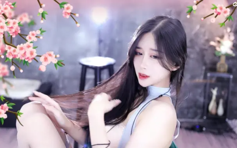 网易cc小恩雅定制视频如何找到并观看她的定制舞蹈视频，通过网易cc平台获取小恩雅的定制舞蹈视频，欣赏专属演出